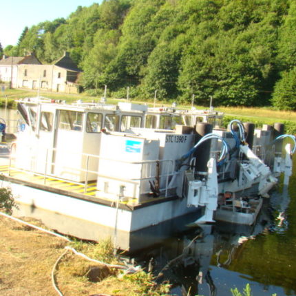 Barges pour les Voies Navigables de France